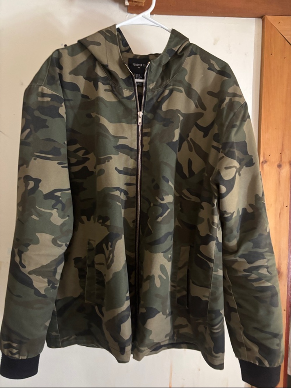 Forever 21 Men’s Camouflage Zip-Up Field Jacket - Green/Black